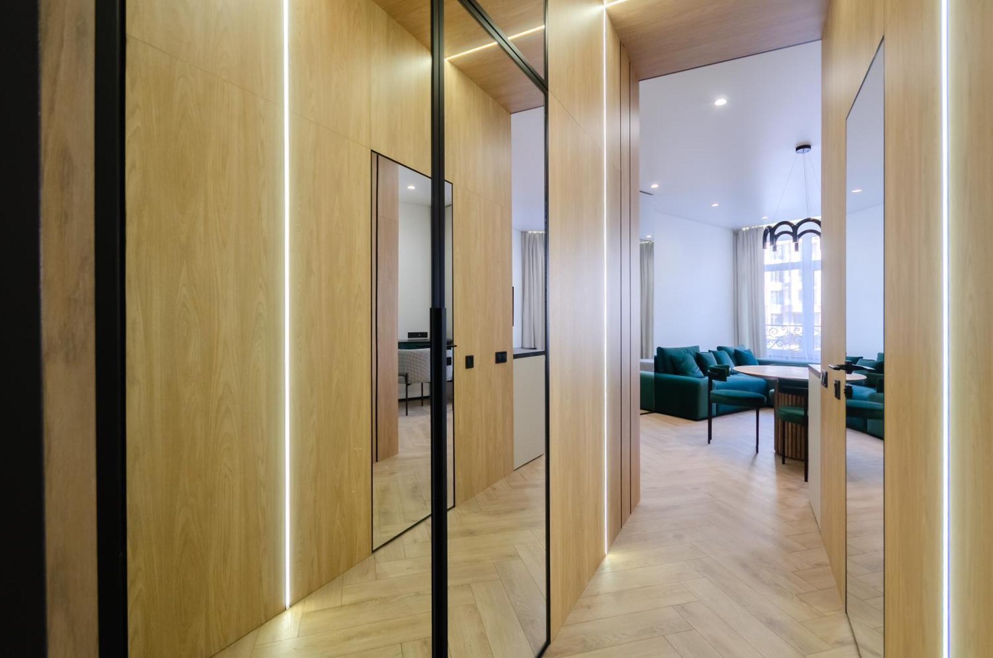 Petrovdom 2-76 Luxury Living In Rc Pechersk Plaza Kijev Kültér fotó