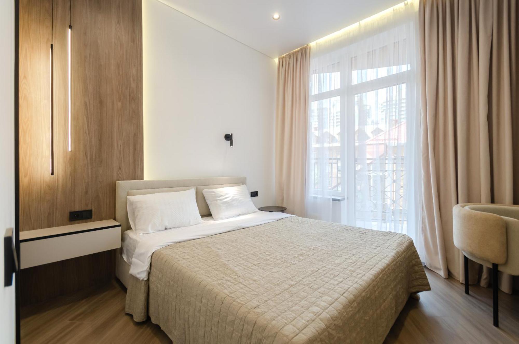 Petrovdom 2-76 Luxury Living In Rc Pechersk Plaza Kijev Kültér fotó